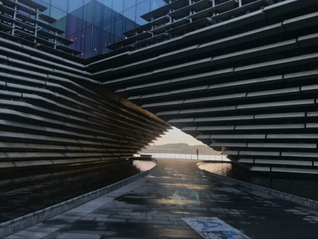 Photo of the entrance to the Victoria & Albert museum in Dundee