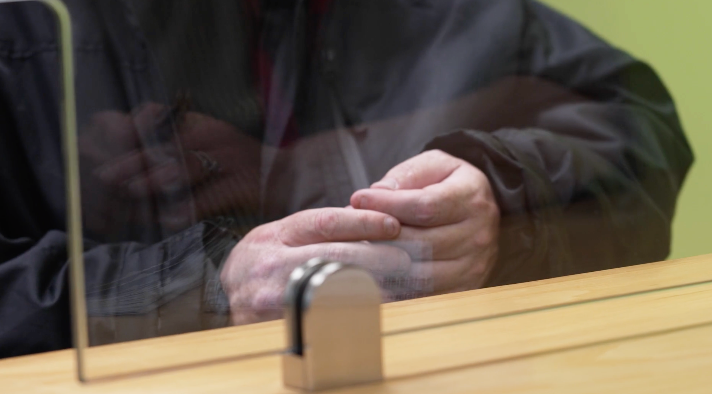 Image of a persons hands